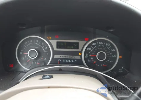 2005 Ford Expedition Eddie Bauer/King Ranch from USA, damaged, VIN 1FMFU18585LA51087